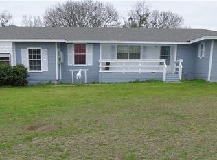 6727 Sylvia Ave, China Spring, TX 76633