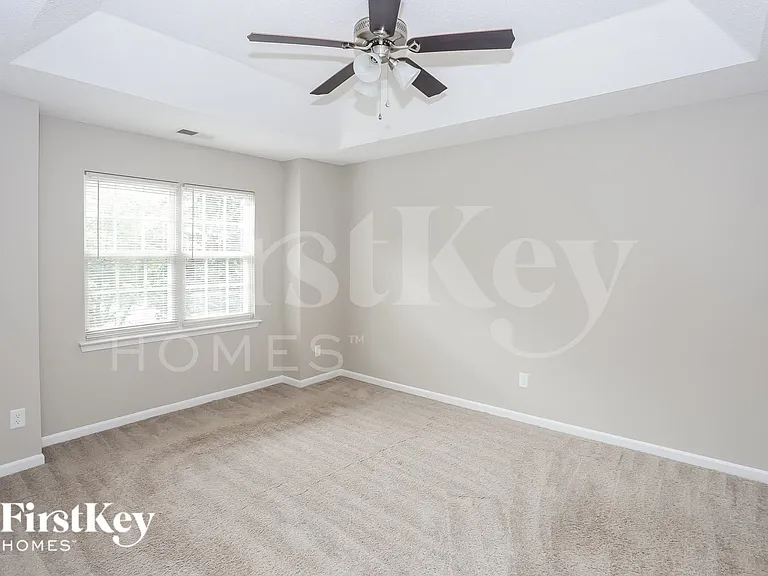 7503 Wilkins Terrace Dr — Photo 9
