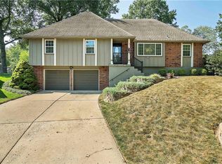 2948 S Iva Ct UNIT S, Independence, MO 64057