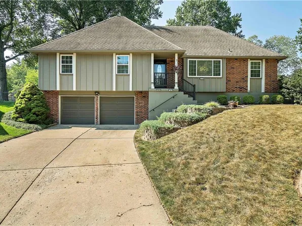 2948 Iva Ct, Independence, MO 64057