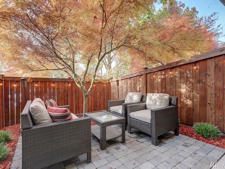 5204 Delridge Way SW #C — Photo 12
