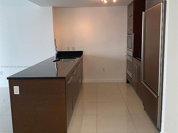 3rd image of 465 Brickell Ave APT 2006
