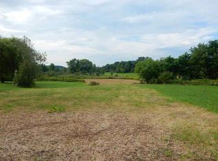 Spring Ave, Troy, NY 12180