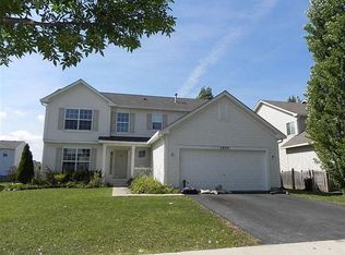 2938 Heather Ln, Montgomery, IL 60538