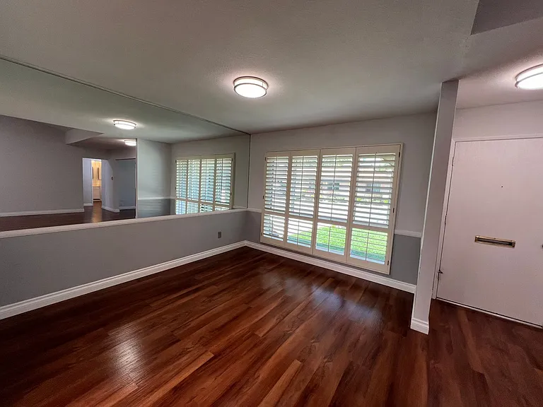 7404 Village 7 — Photo 9