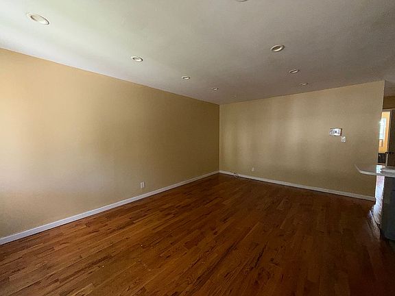 2nd image of 11520 217th St