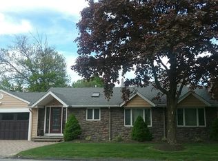 24 Johnson Rd, Newfoundland, NJ 07435