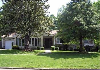 1st image of 1732 Spottswood Pl