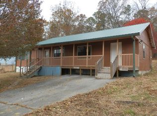 327 Patricia Ln NE, Dalton, GA 30721