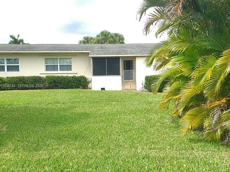 2528 Emory Dr E #C — Photo 11