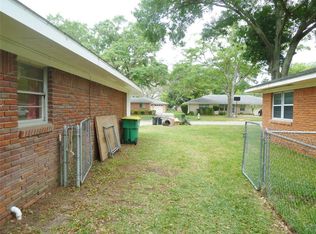 1903 Gillette St, Baytown, TX 77520