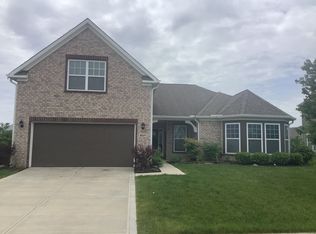 8825 New Heritage Ct, Indianapolis, IN 46239