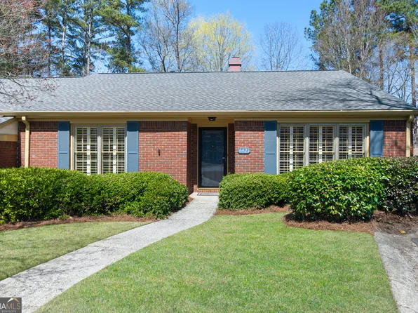 6421 Deerings Ln, Peachtree Corners, GA 30092