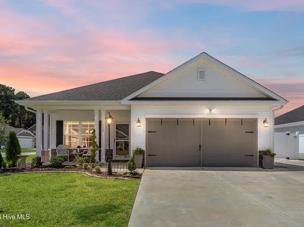 739 Greenwich Place, Richlands, NC 28574