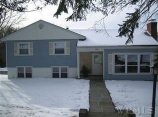 121 Gleneida Ridge Rd, Carmel, NY 10512