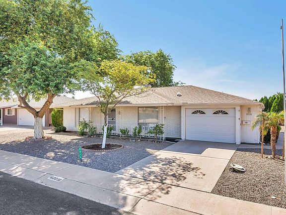 2nd image of 9916 W Kingswood Cir