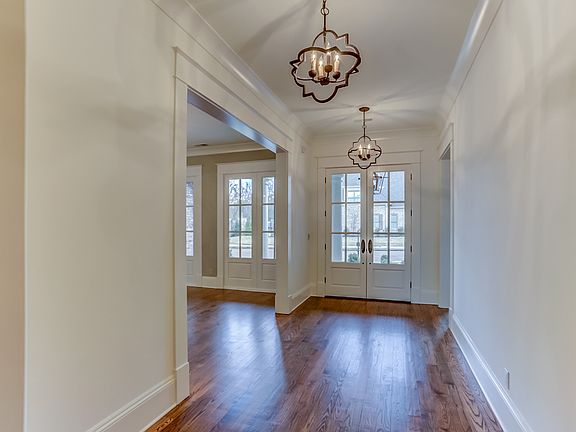 4th image of 9166 Orleans Walk Cv