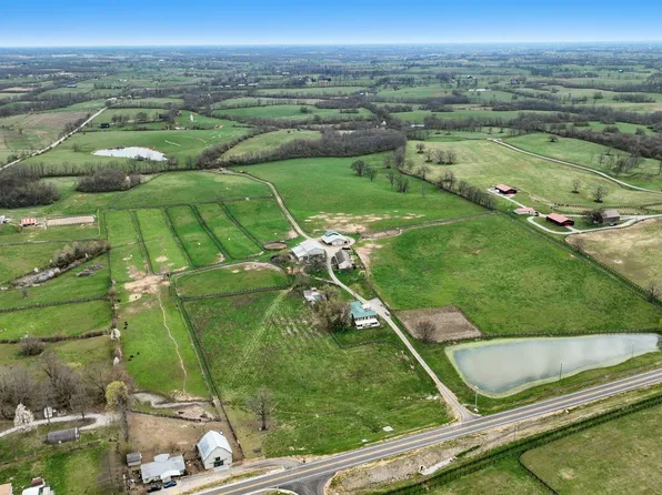 2650 Georgetown Rd, Paris, KY 40361