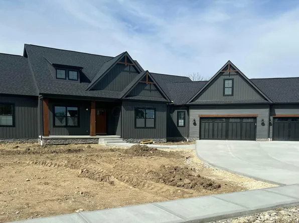 1225 Clifton Dr, Circleville, OH 43113