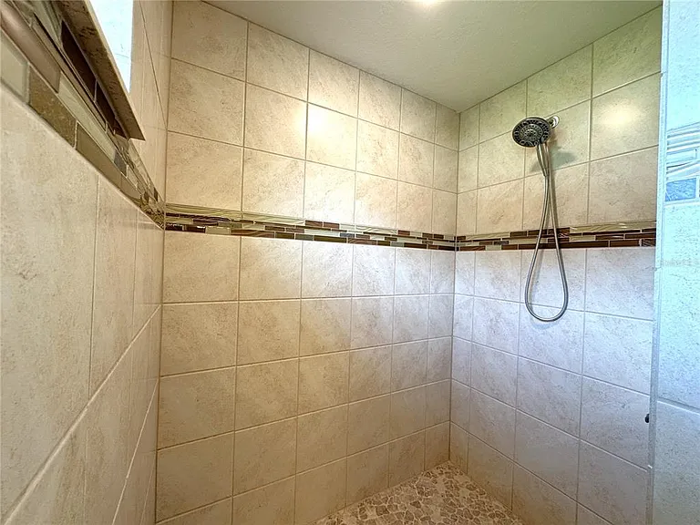 1724 E Gate Dancer Cir — Photo 22