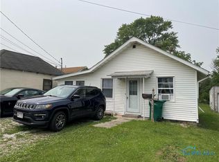 1922 Sheffield Pl, Northwood, OH 43619