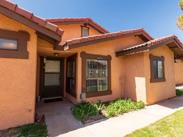 80 E Red Shadow Cir, Kanab, UT 84741