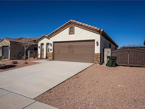 3rd image of 2137 Horsemint Avenue
