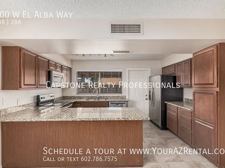 300 W El Alba Way — Photo 1