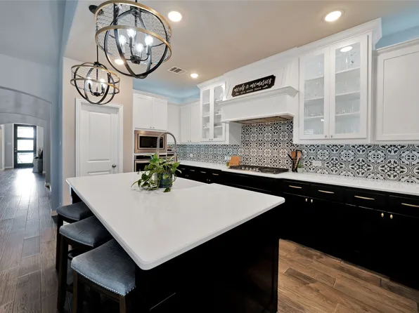2913 Comal Dr, Little Elm, TX 75068