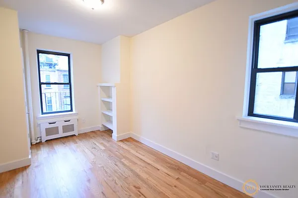 Rented by Your Vanity Realty | media 4