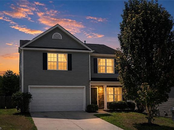 2nd image of 332 Azalea Dr