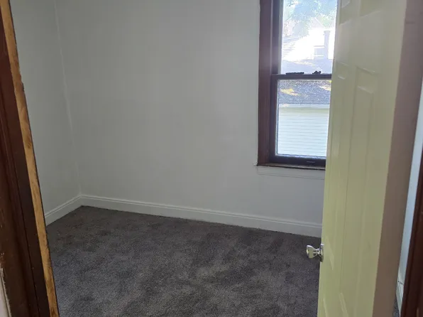 242 Crocker Blvd #2, Mount Clemens, MI 48043