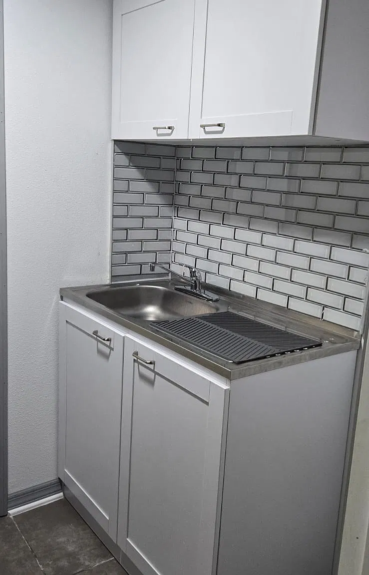 1 bed, 640 sqft, $1,100 — Photo 1