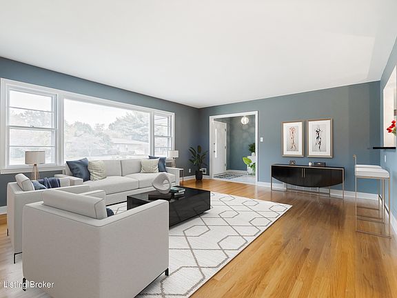 2nd image of 1514 Vivian Ln
