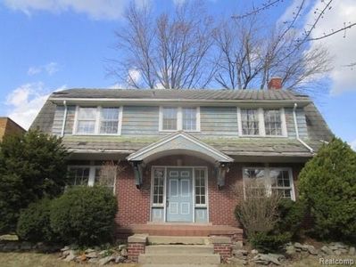 19320 Bretton Dr, Detroit, MI, 48223