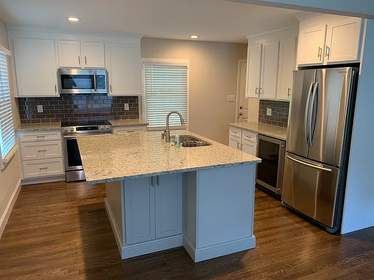 3901 Slagle Dr — Photo 3