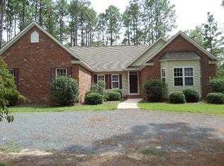 4619 Airport Rd, Pinehurst, NC 28374