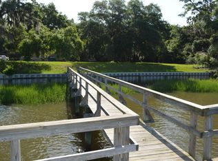 101 Jenkins Bluff Dr, St Helena Is, SC 29920