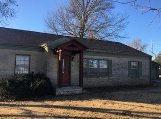 214 W State St, Nixa, MO 65714