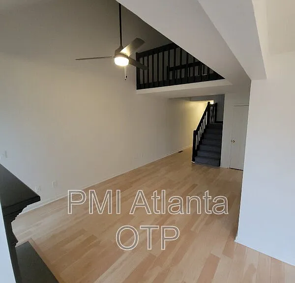 1782 Millview Dr — Photo 4