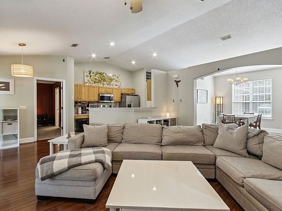 4th image of 95309 Twin Oaks Ln