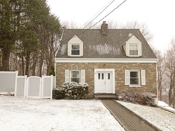 2nd image of 15 Joan Ave