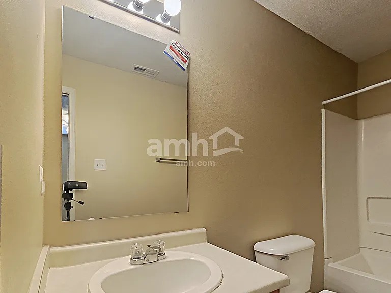 34 Frostwood Ln — Photo 13