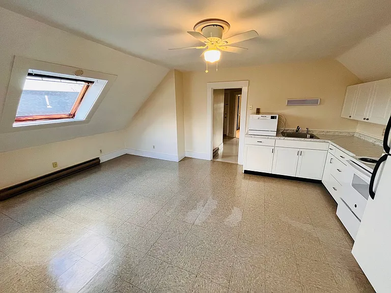 30 Ham St — Photo 2