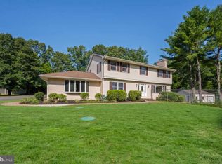 121 Rabbit Hill Rd, West Windsor, NJ 08550