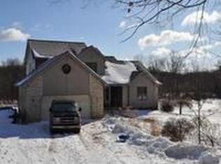 5138 Laur Rd, North Branch, MI 48461