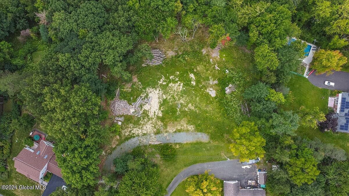 1st image of 45 East Road