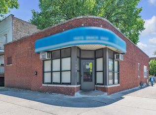1824 Crain St, Evanston, IL 60202