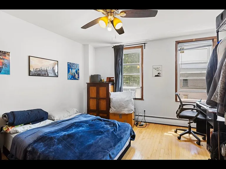 37 Terrace Ave #2 — Photo 4