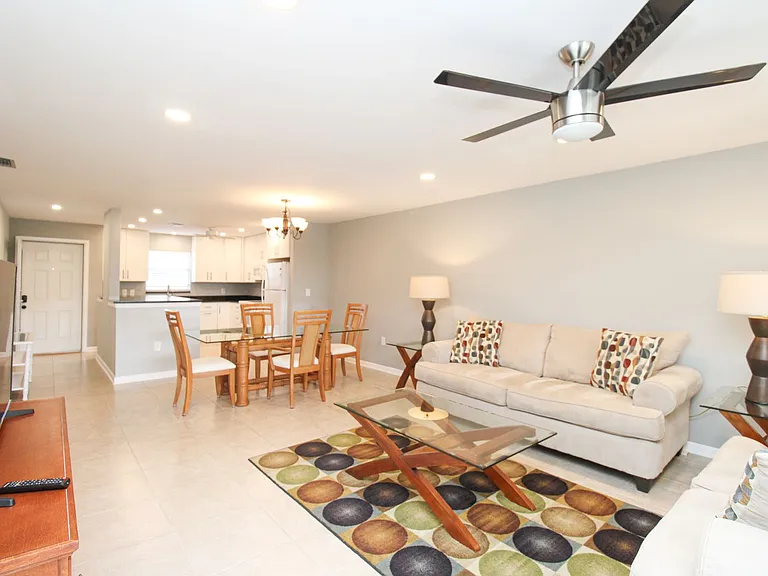 600 Valley Stream Dr #F9 — Photo 25